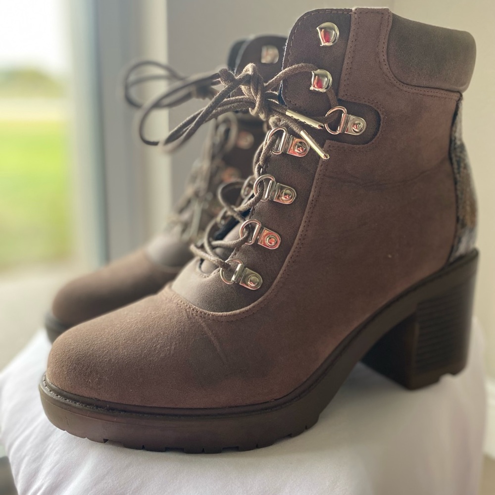 JustFab Women’s Combat style Boots w/ Snakeskin back